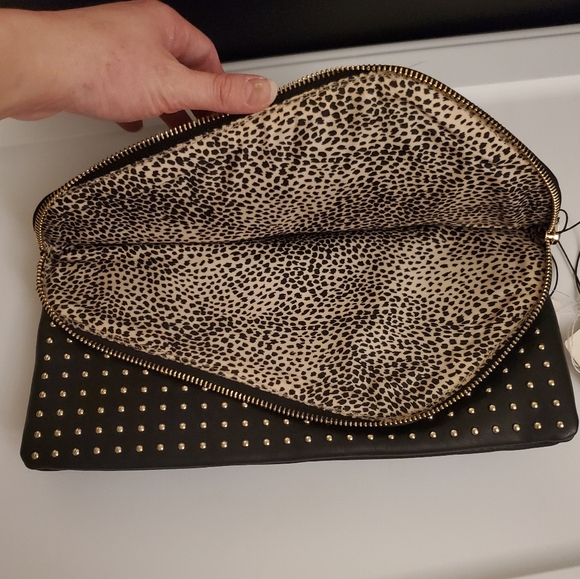 💙 Studded clutch - Picture 2 of 7